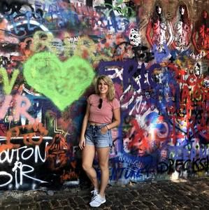 Meet your Posher, Sabrina